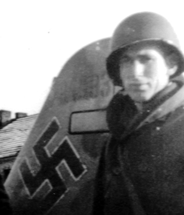 Bf 109 G-14/AS, Uffz. Herbert Maxis, Jagdgeschwader 53, IV. Gruppe, 13. Staffel, Deutschland, weisse 13, W.Nr. 784 993, Oberfelsberg (Deutschland), Diese Maschine ging am 01.01.1945 kurz nach 9 Uhr bei dem Unternehmen "Bodenp…