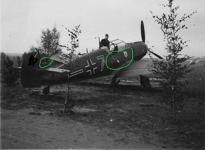 Bf 109 E-3, Jagdgeschwader 26, II. Gruppe, 5. Staffel, Deutschland, rote 7, W.Nr. 775, Es dürfte sich um eine Vorkriegsaufnahme im Jahre 1939 handeln.