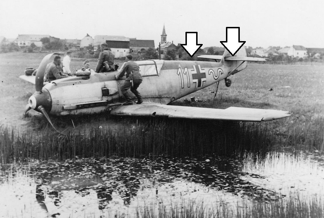 Bf 109 E-1, Jagdgeschwader 2, III. Gruppe, 7. Staffel, Deutschland, weisse 11, Fentange (Luxemburg), Die Aufnahme soll im Mai 1940 entstanden sein. Im Hintergrund sieht man die O…