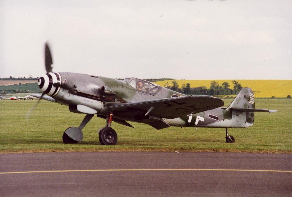 Bf 109 G-10, Mark Hanna, Deutschland, schwarze 2, W.Nr. 213, Duxford (England)
