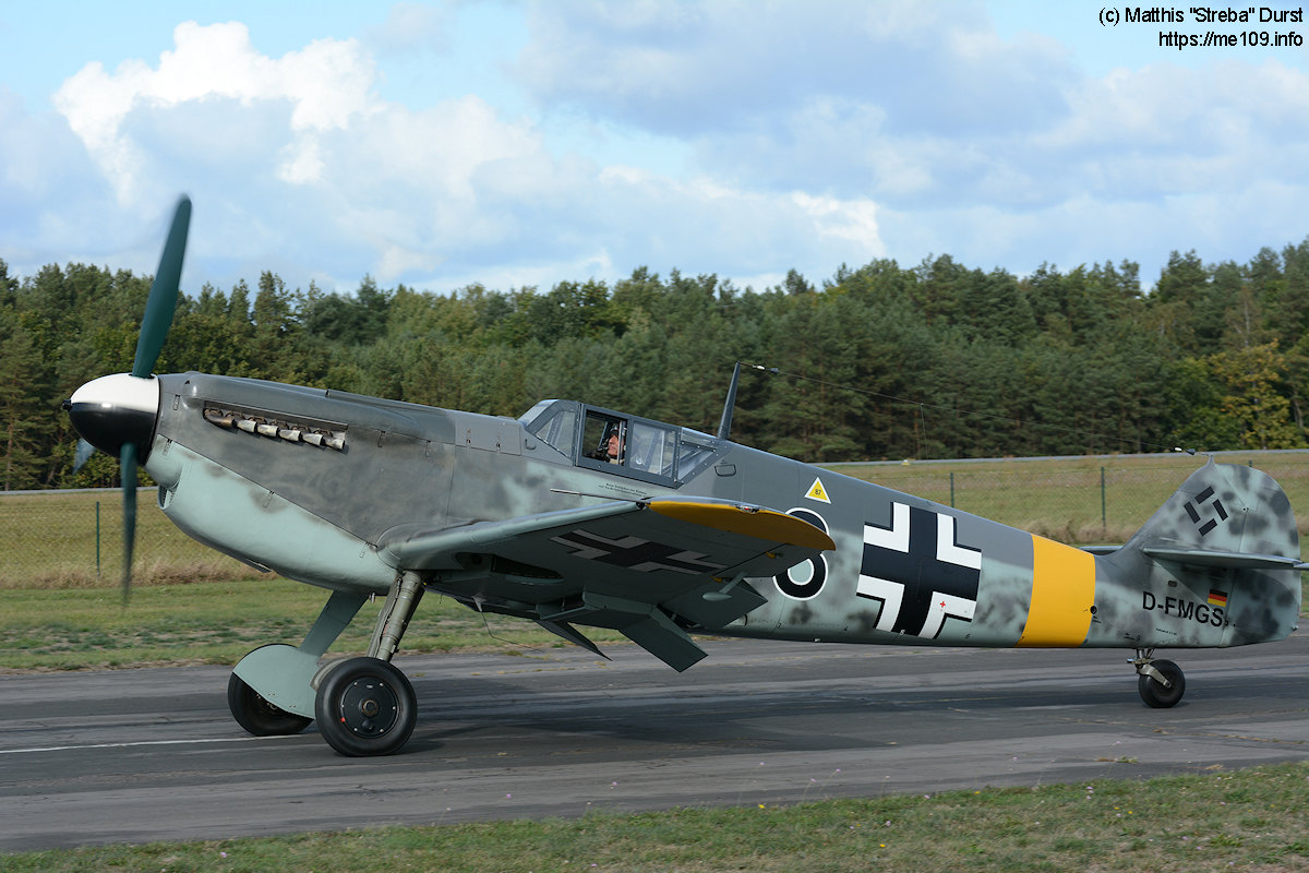 Hispano Aviacion H.A. 1112 M-1-L, Klaus Plasa, Deutschland, schwarze 8, W.Nr. 440 738, Heringsdorf - Garz - Usedom (Deutschland), Die Aufnahme entstand beim ersten Rollversuch mit RR Merlin Motor im Hangar10…