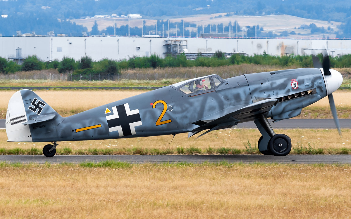 Bf 109 G-10, Deutschland, gelbe 2, W.Nr. 193, Portland–Hillsboro (USA), Die Maschine trägt den Anstrich der [version]g6[/version] von Oblt. [url=en.w…