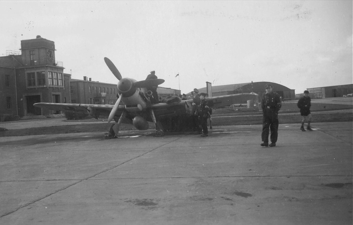 Bf 109 G-6/R3/R6, Deutschland, Wiesbaden - Erbenheim (Deutschland)