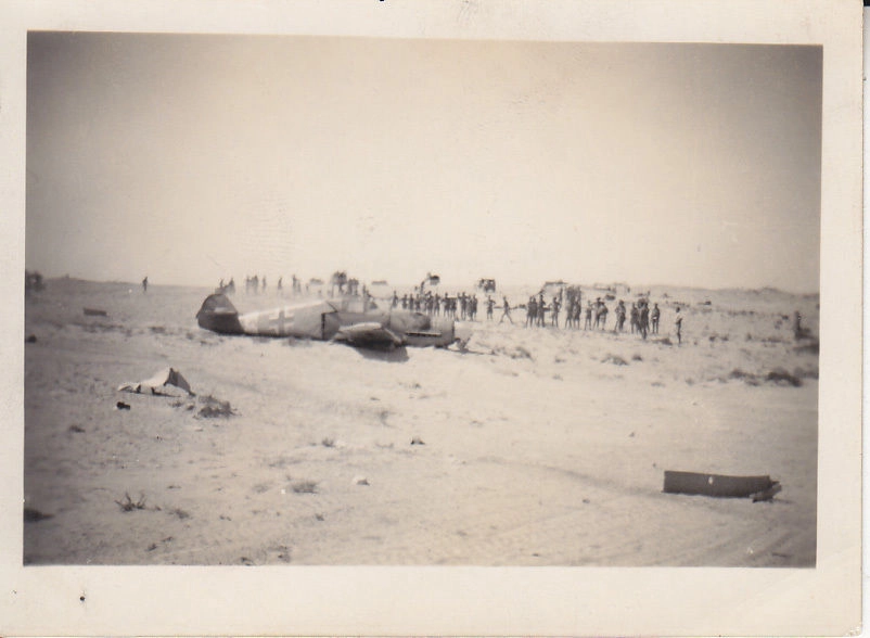 Bf 109 F, Jagdgeschwader 27, III. Gruppe, 9. Staffel, Deutschland, gelbe 7, Vermutlich eine [version]f[/version] und vermutlich vom JG 27.