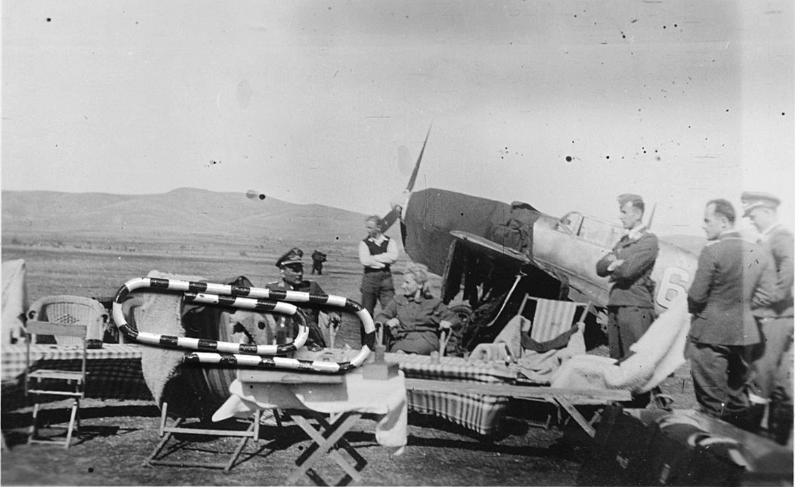 Bf 109 E, Deutschland, weisse 6