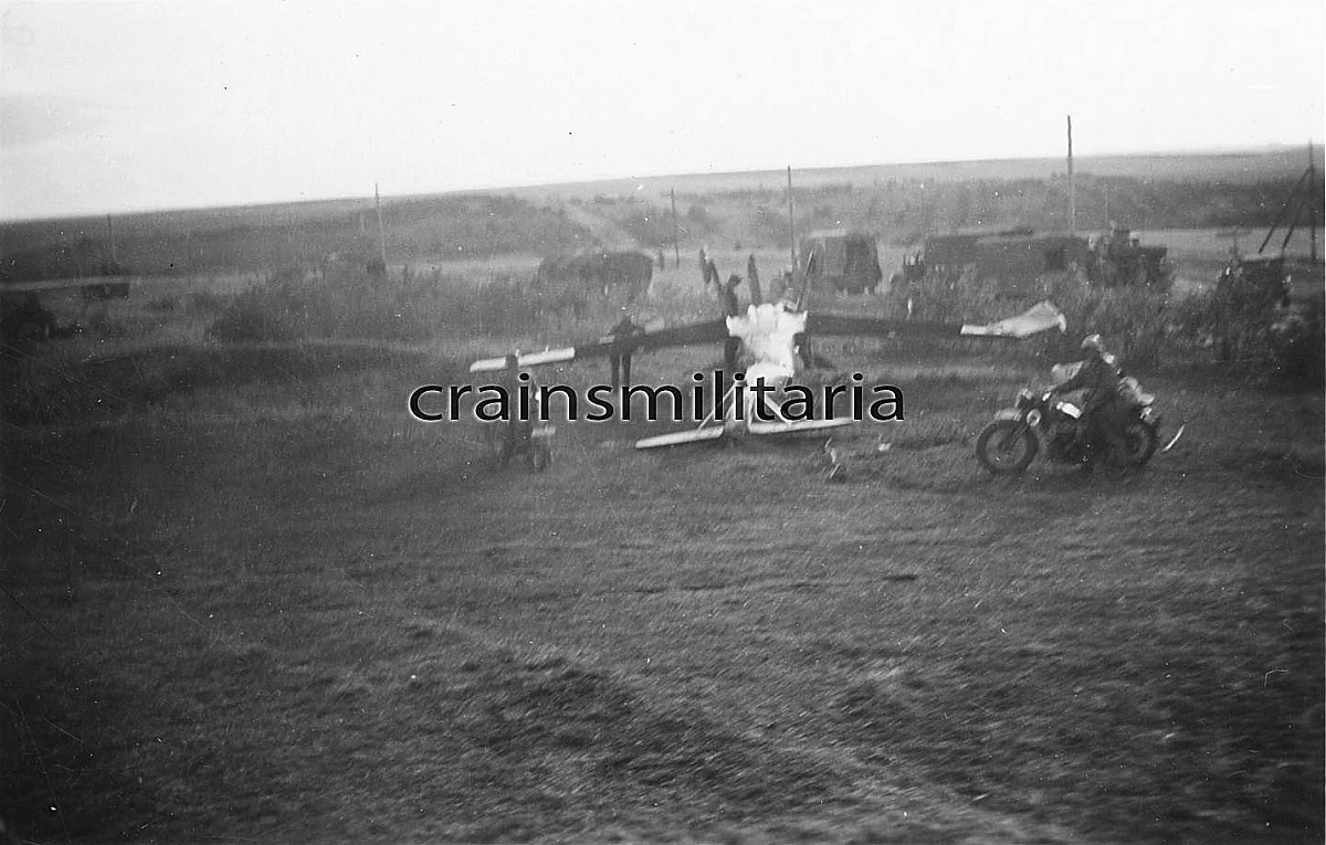 Bf 109 E-7/B, Lehrgeschwader 2, II. (S) Gruppe, 6. Staffel, Deutschland, gelbes A, Die Version ist eine Vermutung, es könnte auch eine [version]e4b[/version] se…