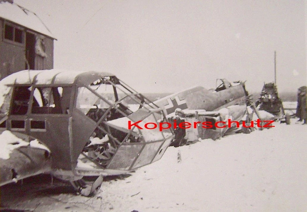 Bf 109 E, Jagdgeschwader 27, III. Gruppe, Deutschland, Ljuban (Sowjetunion), Winter 41-42.