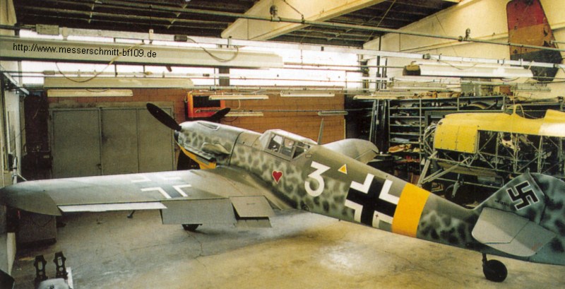 Bf 109 G-4, Jagdgeschwader 52, II. Gruppe, 4. Staffel, Deutschland, weisse 3, W.Nr. 19 310