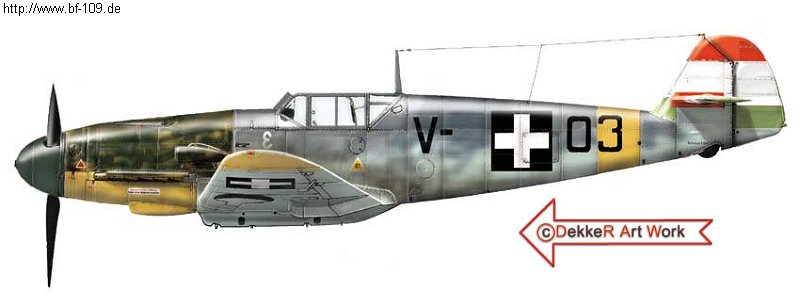 Bf 109 F-4/B, Ungarn, V-04, Beachte die Halterung für vier 50 kg Bomben unter dem Rumpf.