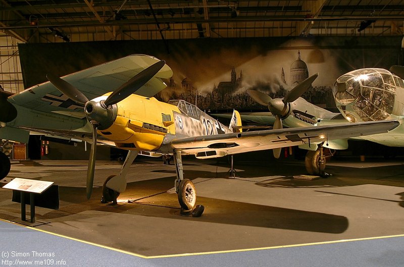 Bf 109 E-4/B, Deutschland, schwarze 12, W.Nr. 4 101, Hendon (England), Das Foto wurde am 27.01.2004 im RAF-Museum in Hendon bei der Ausstellung "Bat…
