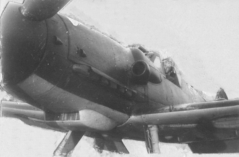 Bf 109 Ga-6, Rumänien, Das Foto wurde am 12.07.1951 in Craiova aufgenommen.
Die Maschine dürfte aus…