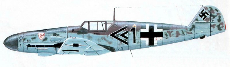 Bf 109 G-4, Hptm. Klaus Quaet-Faslem, Jagdgeschwader 3, I. Gruppe, Stab, Deutschland, Doppelwinkel schwarze 1, Mönchen-Gladbach, Frühsommer 1943.

Fehler im Profil:
- das Spornrad war n…