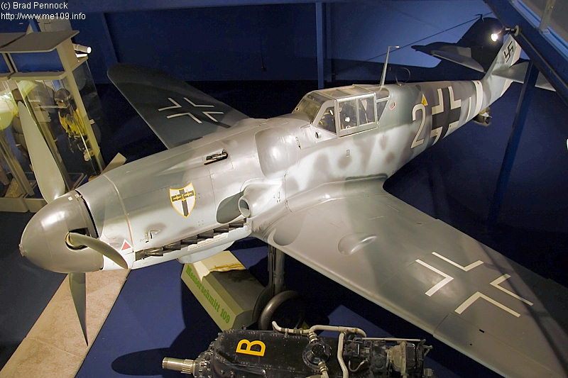 Bf 109 G-6/R3, Deutschland, weisse 2, W.Nr. 160 756, Washington, D.C. (USA), Diese Maschine steht im National Air and Space Museum in Washington.