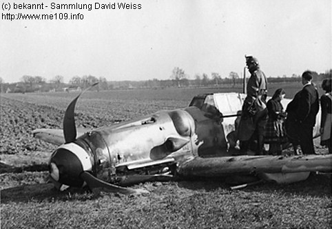 Bf 109 G-6/R6, Fw. Müller, Jagdgeschwader 54, III. Gruppe, 7. Staffel, Deutschland, weisse 3, Suhlendorf (Deutschland), Die Aufnahme entstand vermutlich am 08. April 1944, aber auf jeden Fall bei S…