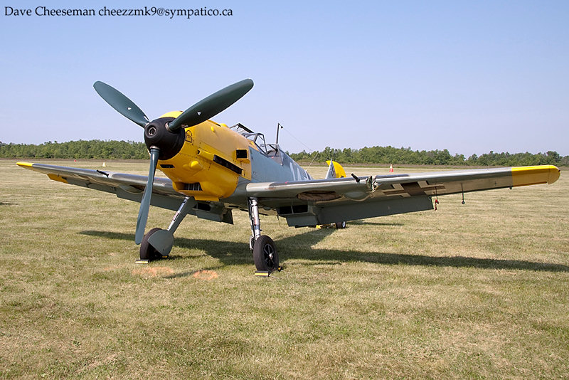 Bf 109 E-7, Deutschland, weisse 14, W.Nr. 3 579, Niagara Falls (Kanada), Die Maschine traf beim Start kurz vor dem Abheben am 04.06.2009 auf einen Pfa…