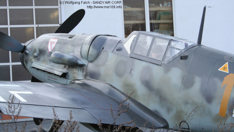 Bf 109 G-6, Deutschland, gelbe 1, W.Nr. 441 059, Zirl (Österreich), Die Aufnahme entstand im November 2009 bei der SANDY AIR CORP in Zirl (Österr…