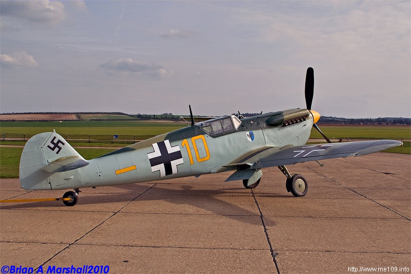 Hispano Aviacion H.A. 1112 M-1-L, Deutschland, gelbe 10, W.Nr. 223, Duxford (England), Dieses Foto vom 09.04.2010 in Duxford zeigt die Buchon mit einem neuen Anstri…