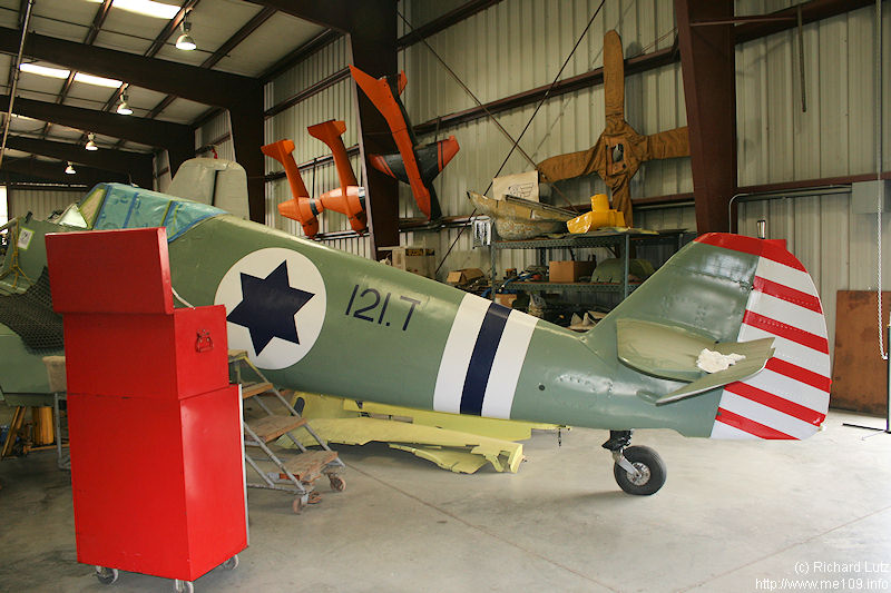 Hispano Aviacion H.A. 1112 M-1-L, Israel, D.121, W.Nr. 120, Chino (USA), Das Foto wurde am 16. März 2013 im Planes of Fame Museum in Chino (USA) aufge…