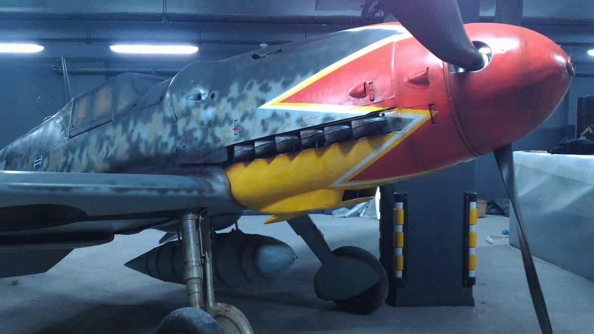 Bf 109 G-6, Deutschland, gelbe 1, W.Nr. 441 059, Istanbul (Türkei), Die Aufnahme entstand Ende Dezember 2015 im hisart Museum in Istanbul (Türkei).